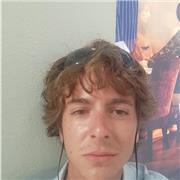 Ho vissuto 5 anni a Bruxelles. Sono madrelingua. Aspetto notizie